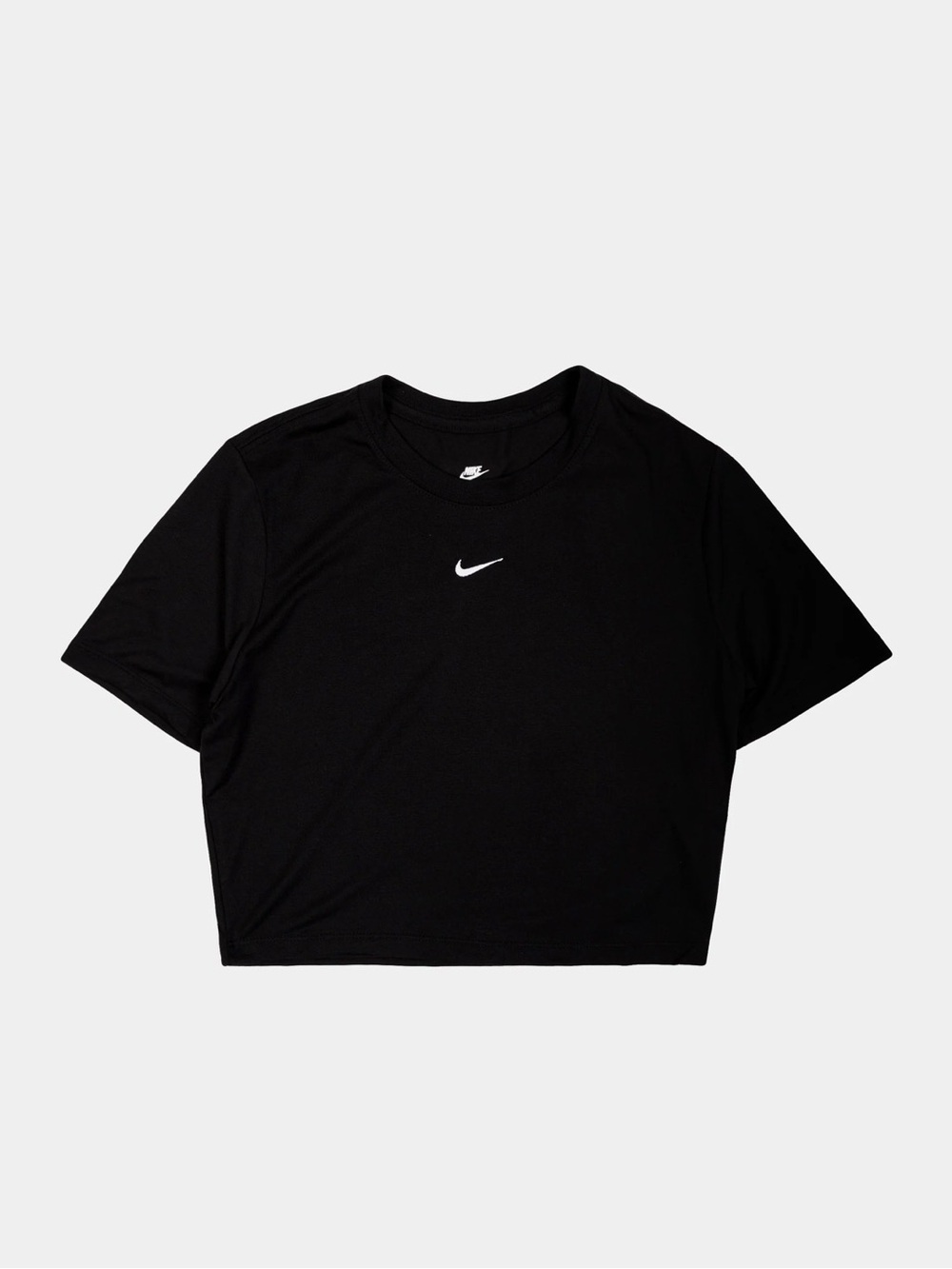 The Nike Tee Slim Fitted Size M